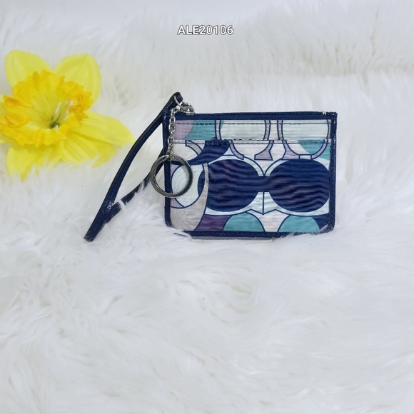Coach Wallet/ID Holder Blue and White Wristlet with Keychain - Picture 1 of 6